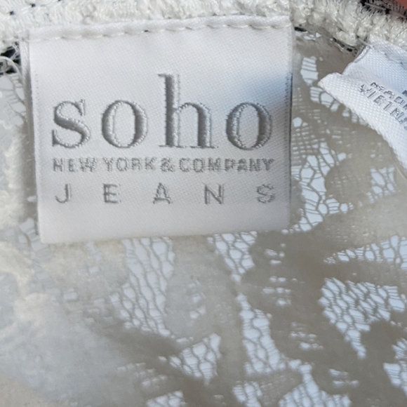 NWT New York & Co Soho White Lace Overlay Blouse - Picture 7 of 11